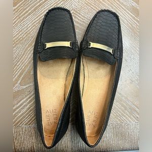 Naturalizer loafer black snake fabric